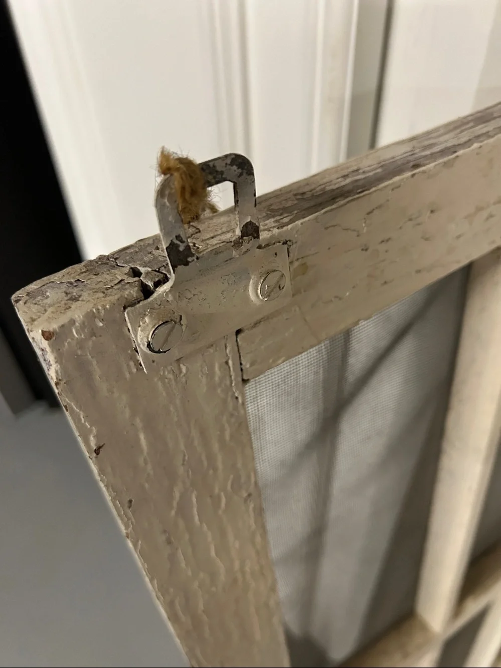 Distressed White Rustic Window Frame Wall Decor